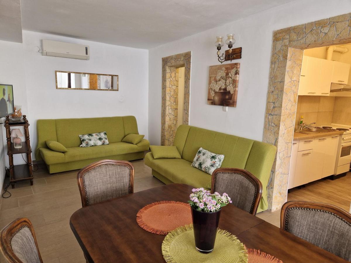 Apartmani Sidro Senj Senj  Exteriér fotografie