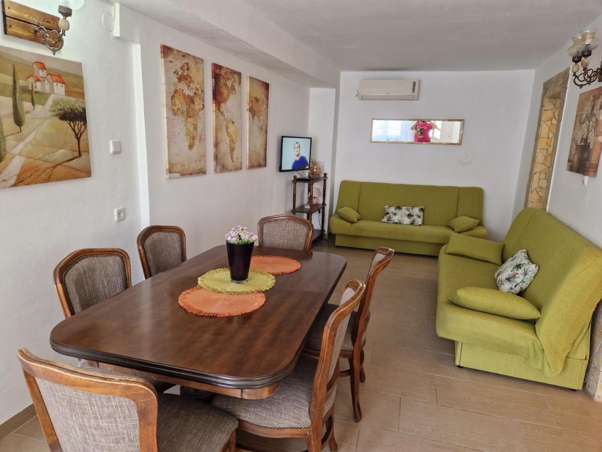 Apartmani Sidro Senj Senj  Pokoj fotografie